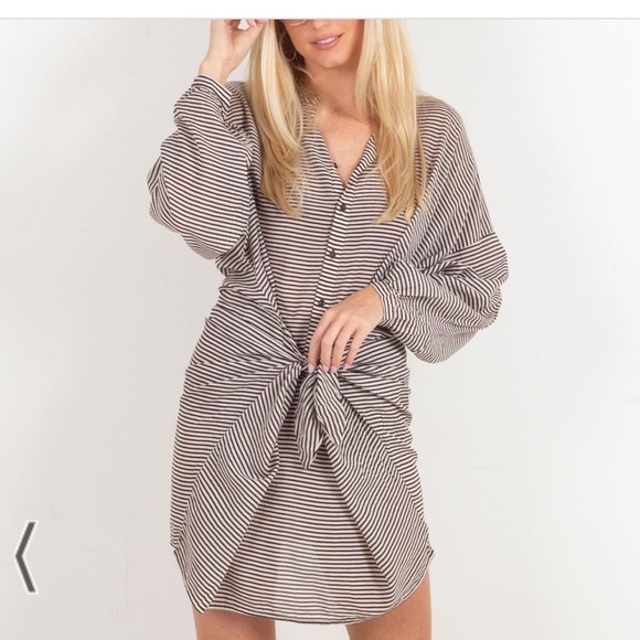 Dresses & Skirts - Acacia Monty dress